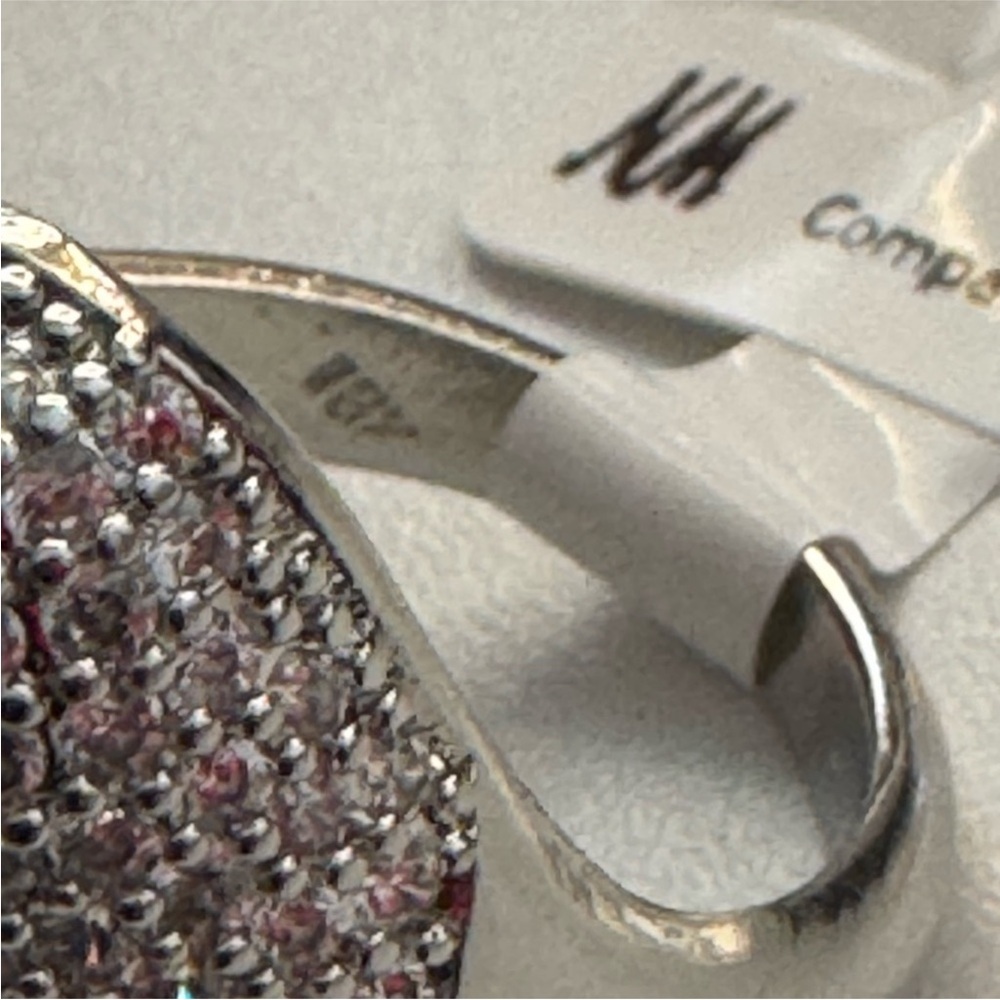 18k Gemini Heart Enamel Ring - Picture 10 of 11